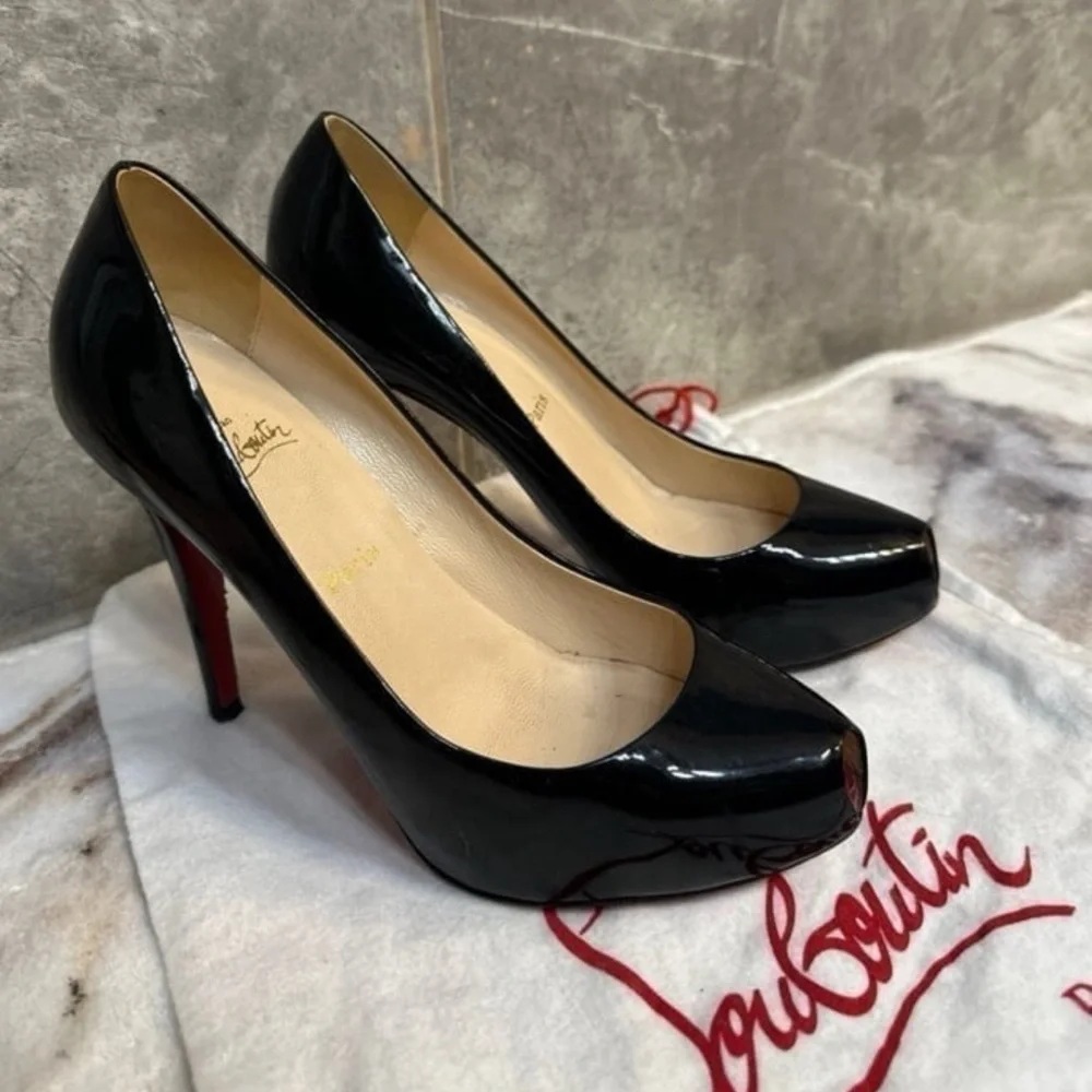 Christian Louboutin Very Privé Black Patent Leather Peep Toe Pumps - Picture 1 of 8